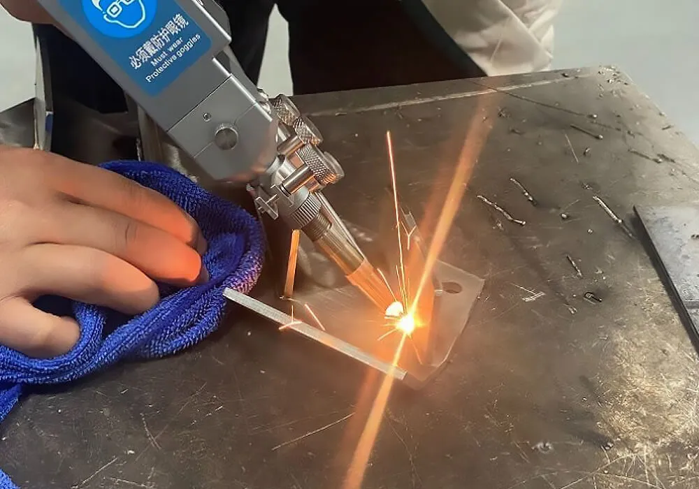 Hàn laser