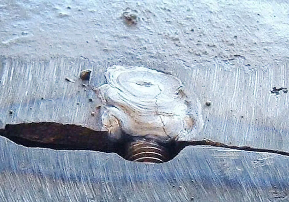 hien-tuong-nut-ngang-dan-den-khuyet-tat-moi-han